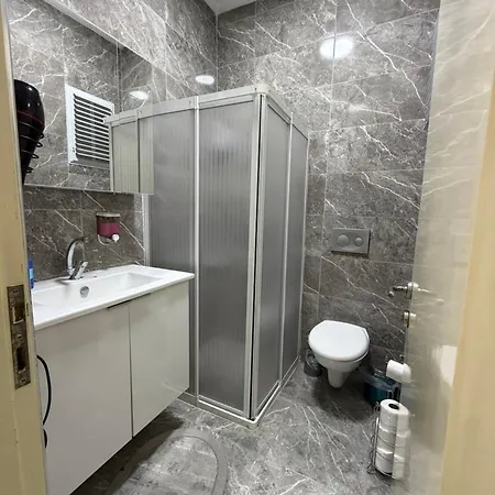 Apartman Pera 5 *